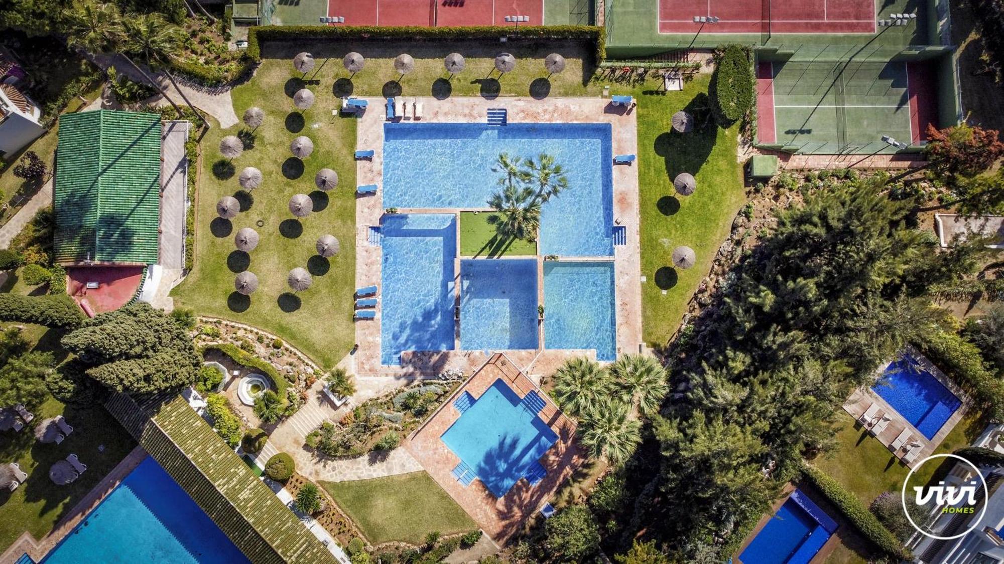 Appartement Vivi Homes - Casa Nobu Pool, Garden, Patio & Marbellac